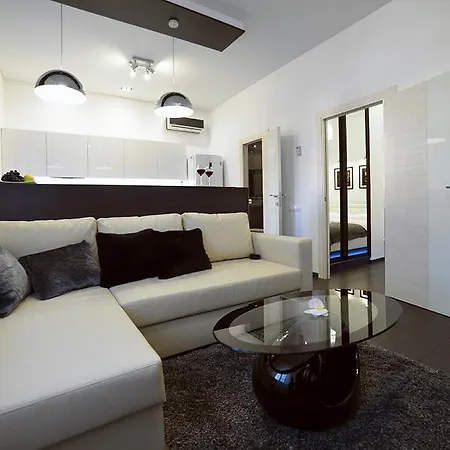 Luxury Studio Мінськ